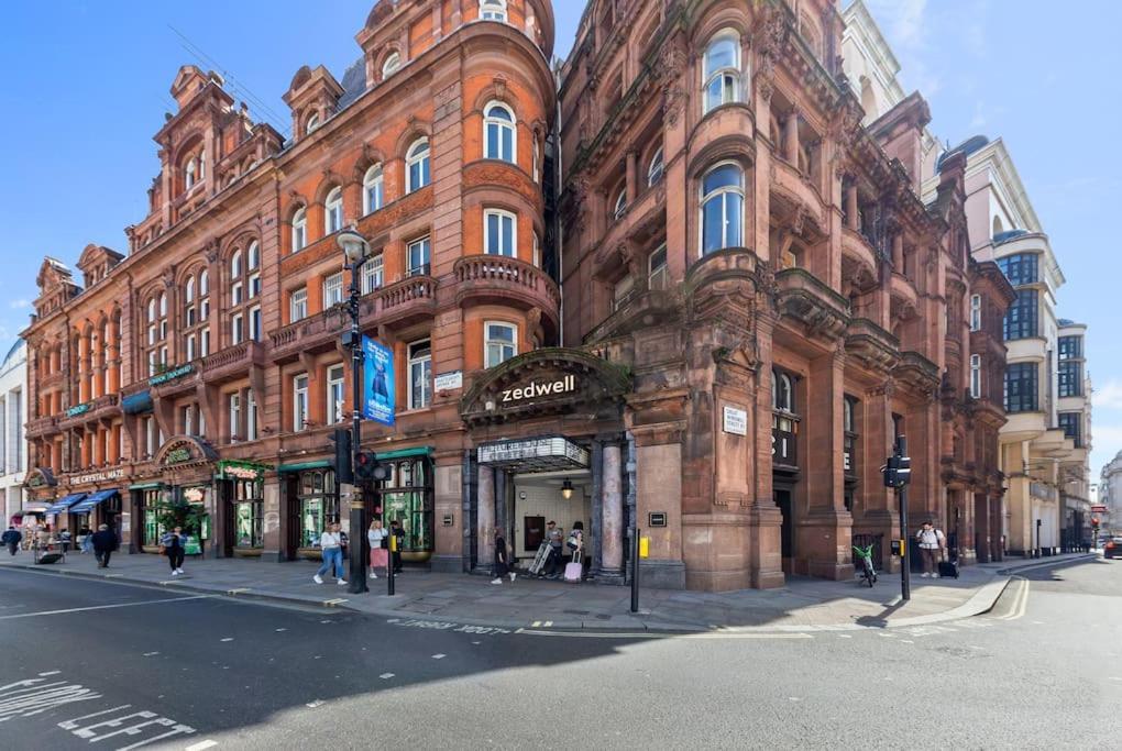 Spacious Apartment In Piccadilly Sleep 6 Vrb London Bagian luar foto